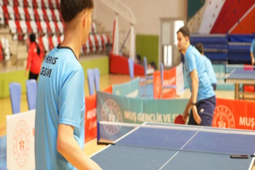 MEB, MİLLİ SPORCULARDAN BEDEN EĞİTİMİ ÖĞRETMENİ ATAMASI YAPACAK