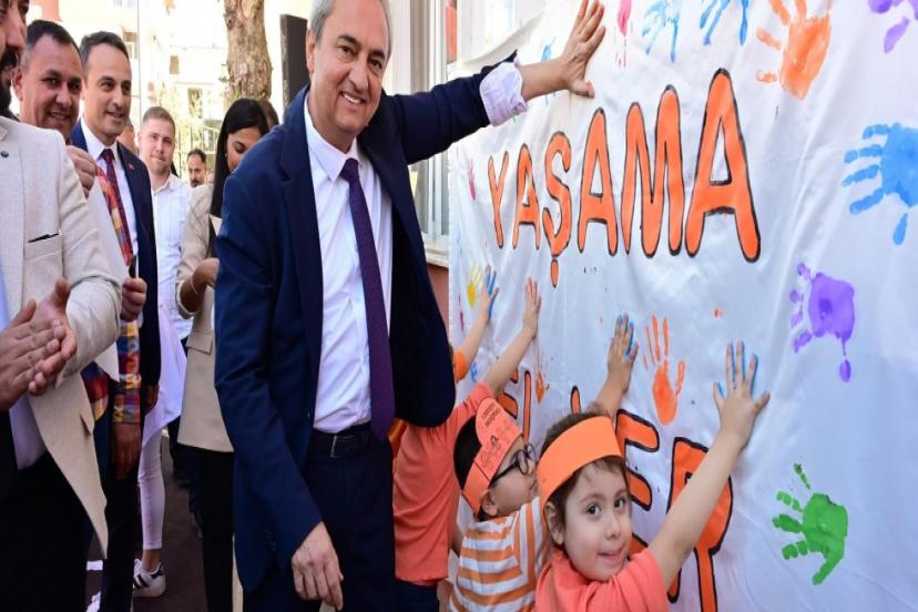 MİNİKLER “YAŞAMA EL VER” DEDİLER