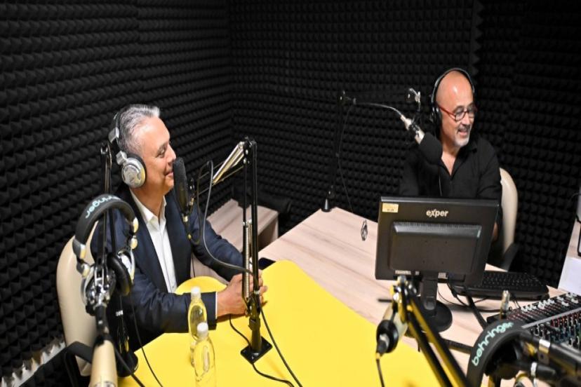 MURATPAŞA’DA PODACAST ATÖLYESİ