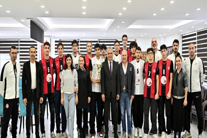 MURATPAŞA’YI TEMSİL EDECEKLER 