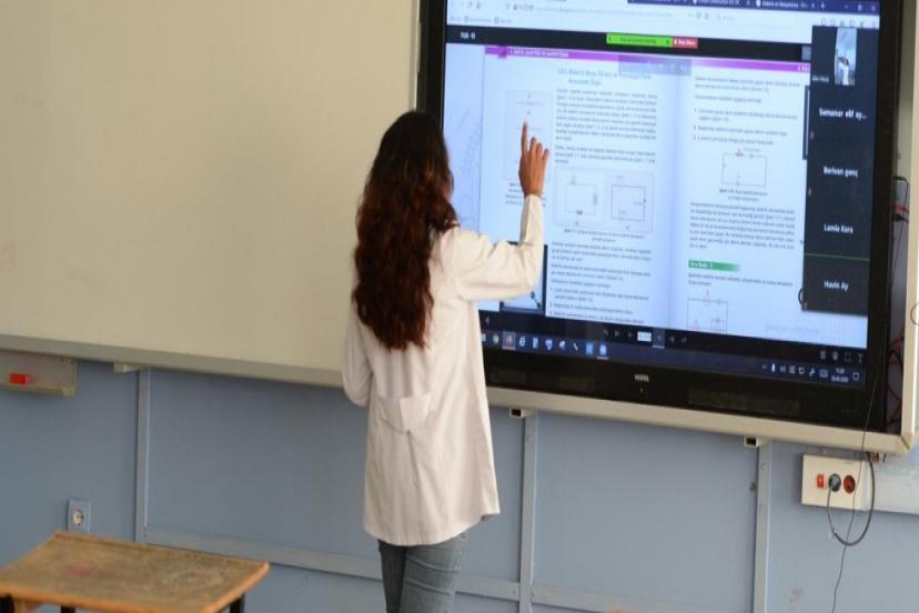 ÖĞRETMENLERİN YER DEĞİŞTİRME SONUÇLARI AÇIKLANDI 