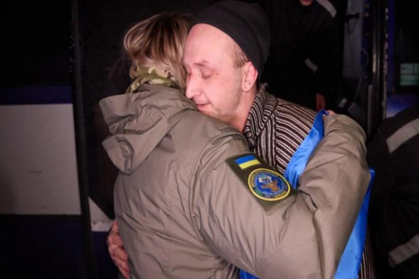 RUSYA İLE UKRANYA ARASINDA ESİR TAKASI YAPILDI