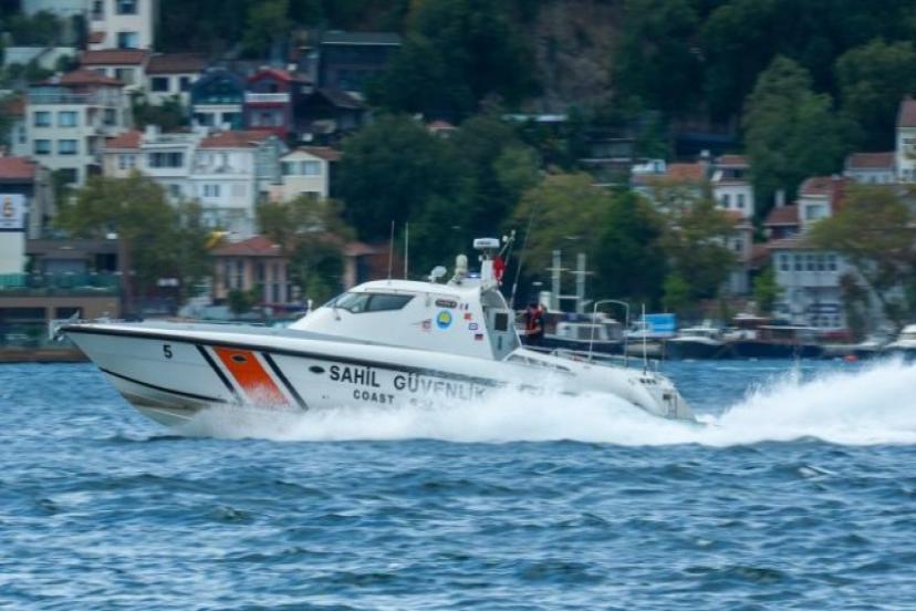 SAHİL GÜVENLİK EKİPLERİ, BU YIL 5 BİN 423 KİŞİYİ KURTARDI