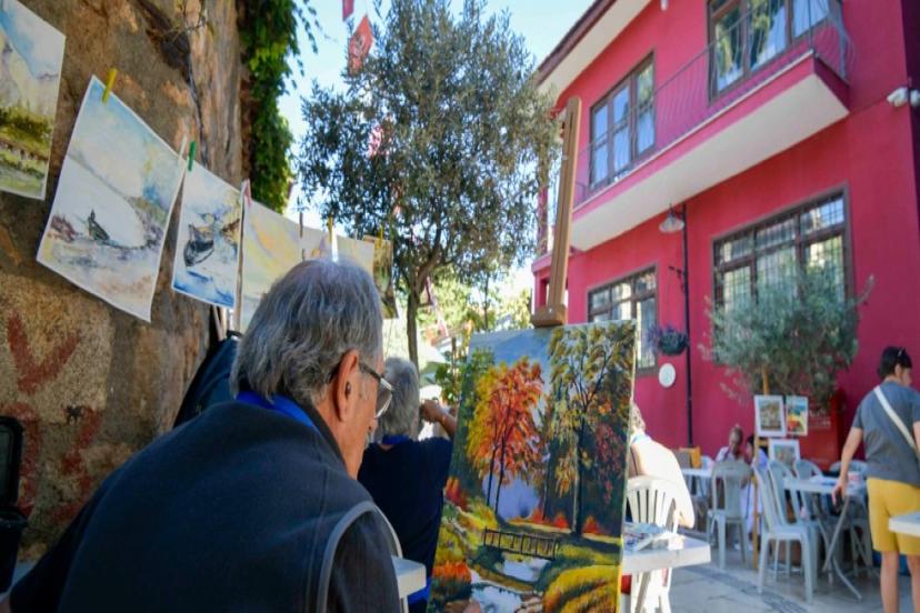 SANATIN KALBİ KALEİÇİ’NDE ATTI