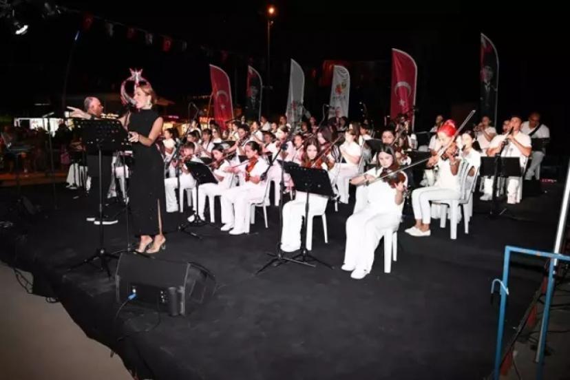 SOKAK HAYVANLARI YARARINA KEMER'DE İKİNCİ KONSER