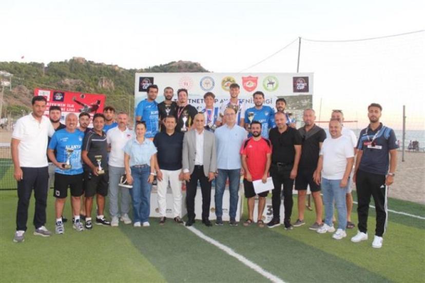 T-FUTNET CUP AYAK TENİSİ LİGİ 2. ETABI ALANYA’DA GERÇEKLEŞTİ