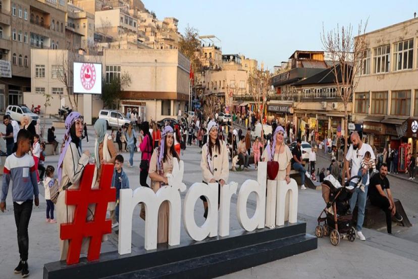 TARİHİ KENT MARDİN'E BAYRAMDA TURİST AKINI