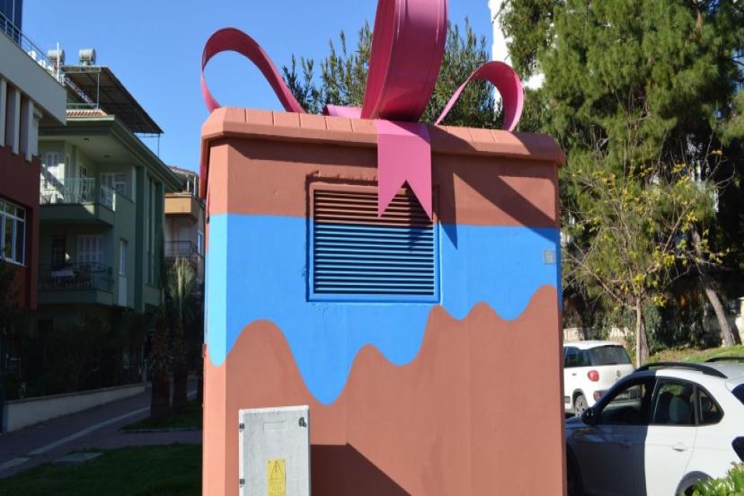 TRAFO BİNALARI RENKLENİYOR