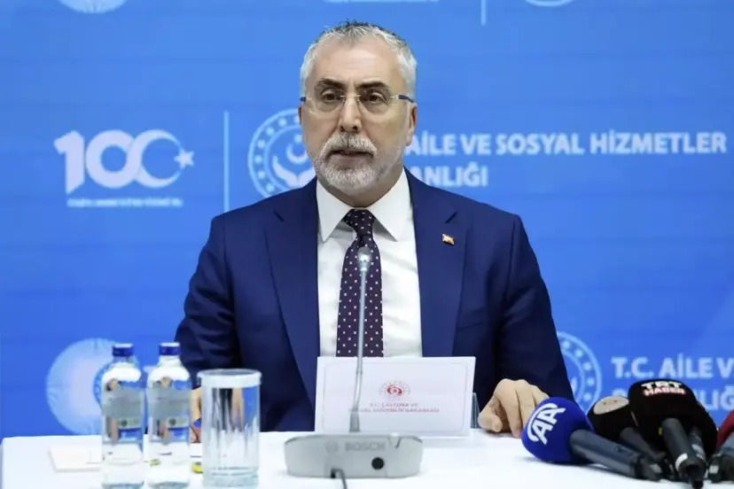 TÜRK-İŞ TEKLİFİNİ 29 BİN 853 OLARAK AÇIKLADI