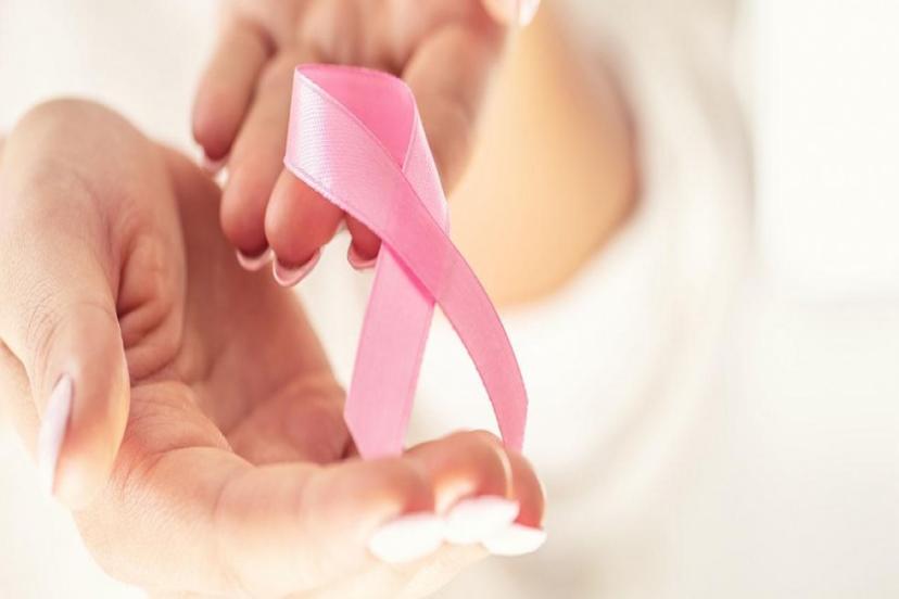 TÜRKİYE’DE HER 18 KADINDAN BİRİ MEME KANSERİ RİSKİYLE YAŞIYOR