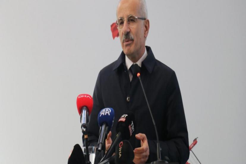 URALOĞLU: BOĞAZLARIMIZDAN GEÇEN GEMİ SAYISI 1,9 MİLYONU BULDU