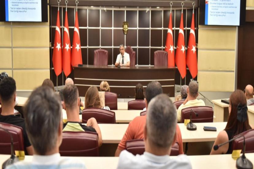 YAŞLI DOSTU KEPEZ’DEN ALZHEİMER FARKINDALIK EĞİTİMİ