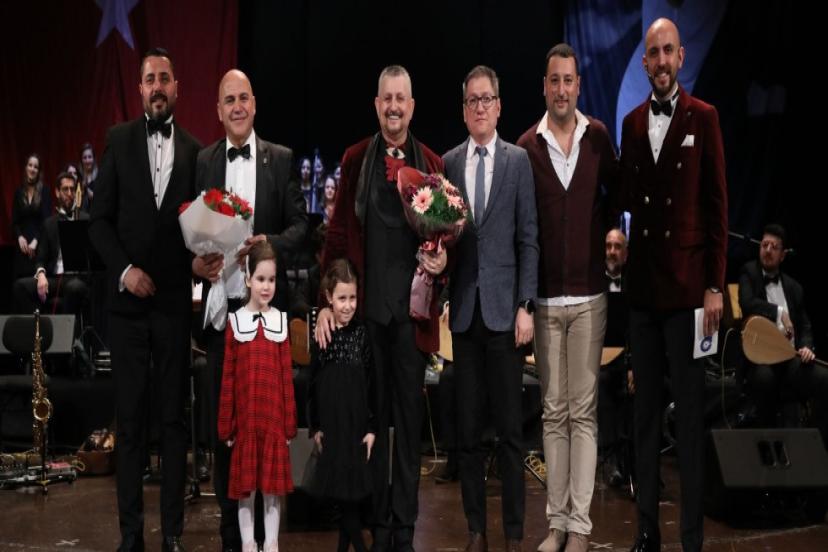 YENİ YIL KONSERİNDE COŞKU...